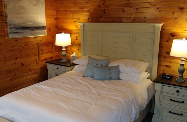Eastern Beacon Inn Room 3