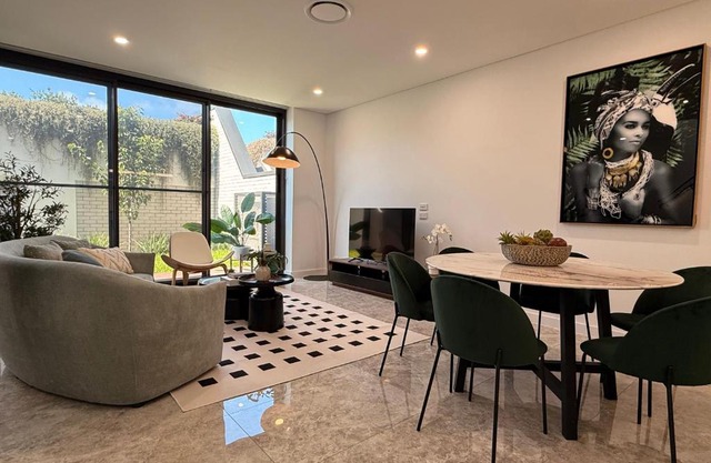 Eastgardens 4Bed 3Bath Brand New Townhouse 2 Car
