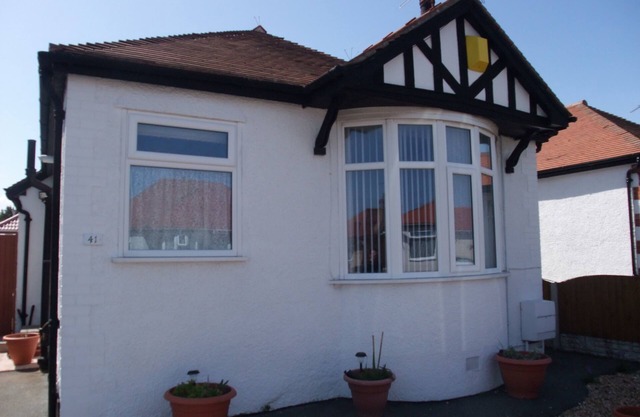 Eastville Court - Superbe Bungalow Détaché