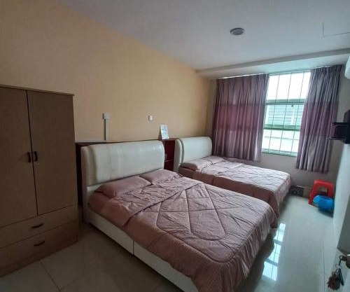 EASY HOMESTAY LUKUT NS