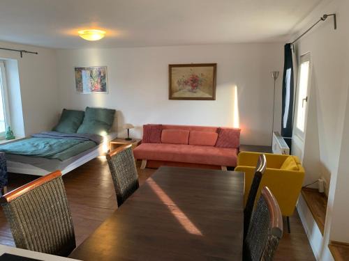 Easy travel: central apartment in Krefeld