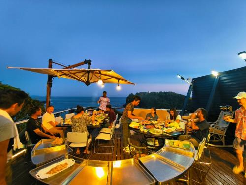 Ebisu Inn Hot Spring & Scenic Views 温泉と絶景の宿 えびす