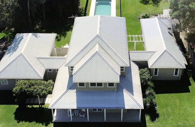 Echo Beach House One Mile