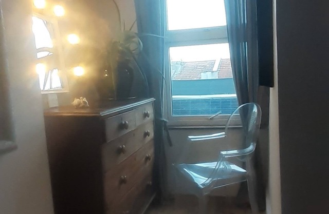 Vibrant & Eclectic 3BD Flat - Bedminster, Bristol!