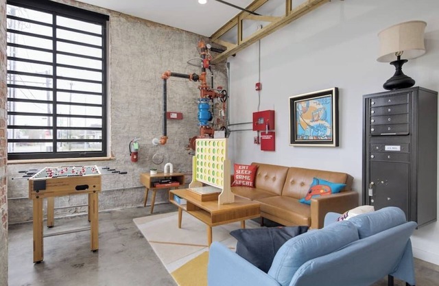 Tranquil Downtown Flat with Gameroom & Fire Pit