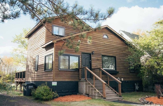 Eclectic Escape | Near Canal Park & Beach Access