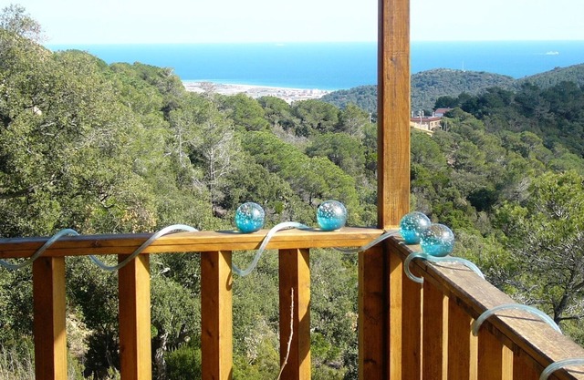EcoArt MAISON BOIS COSTA BRAVA AVEC VUE MONTAGNES ET MER
