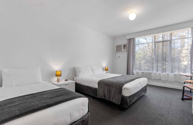 Econo Lodge East Adelaide