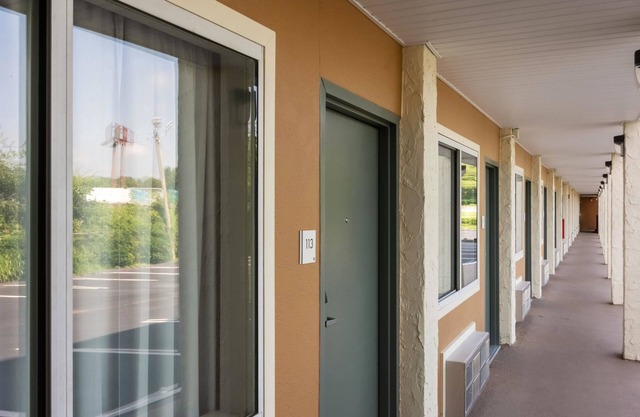 Econo Lodge East Ridge