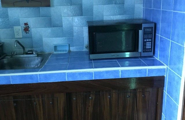 Economical 1 Bedroom/Studio/romantic zone