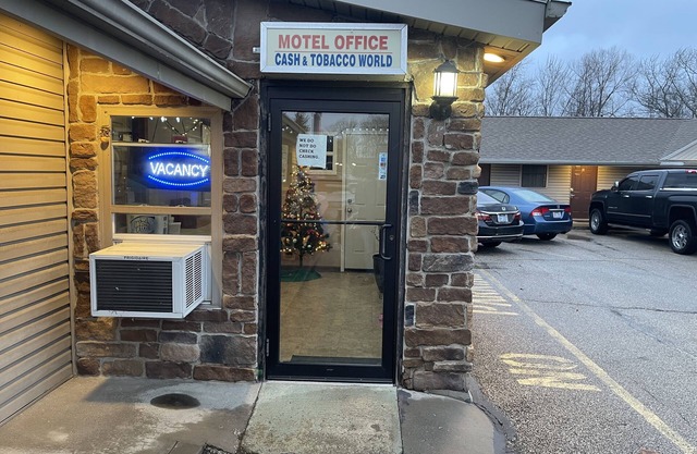 Economy Inn And Suites Ashtabula