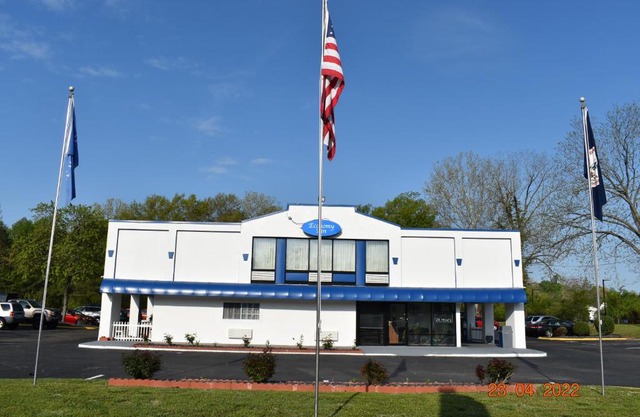 Economy Inn