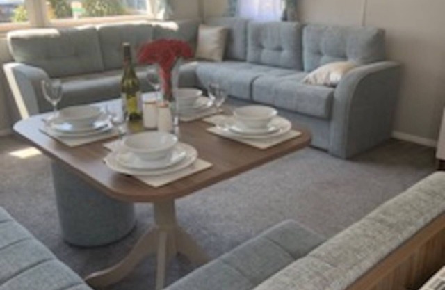 Edelweiss Lovely Dog-friendly Caravan on Award-winning Rockley Park Poole Dorset
