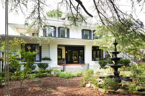 Eden Brae: Historic Southern Gothic Mansion