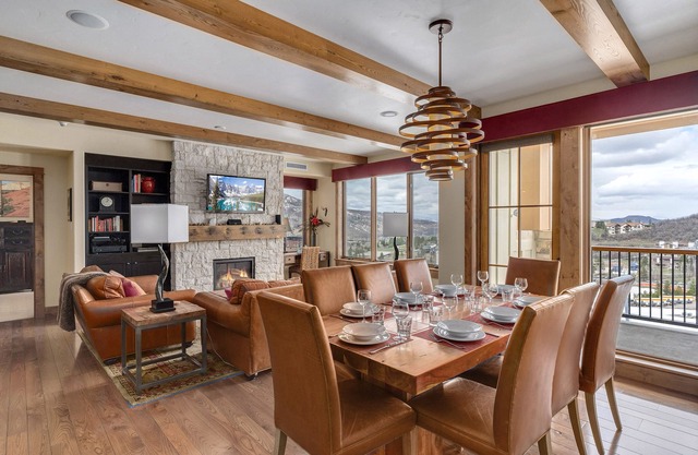 Edgemont 2600: 6 BR / 6 BA condo à Steamboat Springs, pour 13 personnes