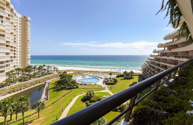 Edgewater Beach Resort