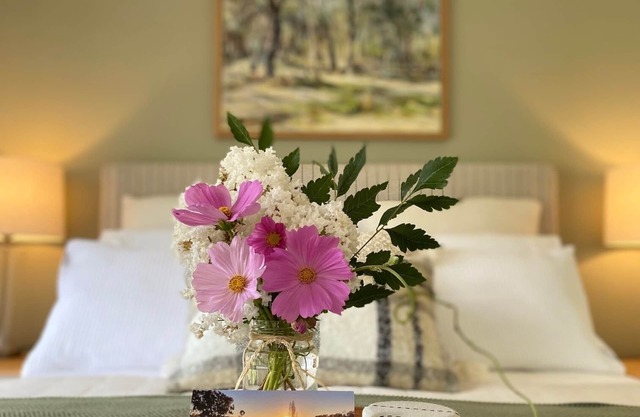 Edgewater Lodge, idyllic country retreat amidst nature setting with water views.
