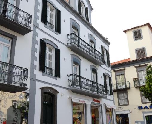 Edificio Charles 301