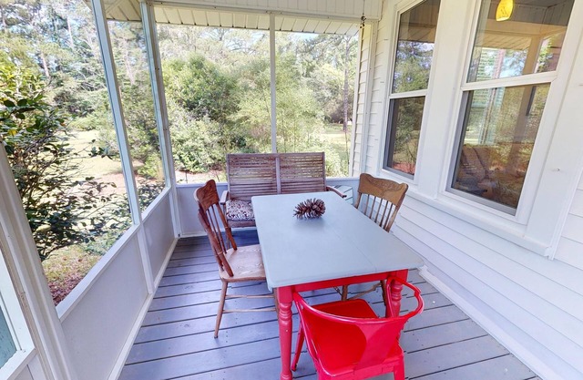 Edisto Escape ~ Serene property with private dock