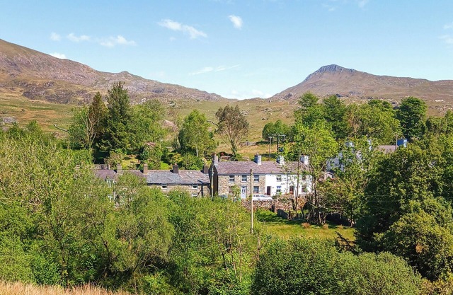 Edward Terrace Cottage