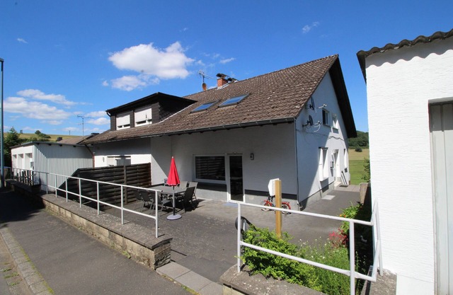 Grand appartement familial 4 étoiles avec beaucoup d'espace et une grande terrasse avec barbecue