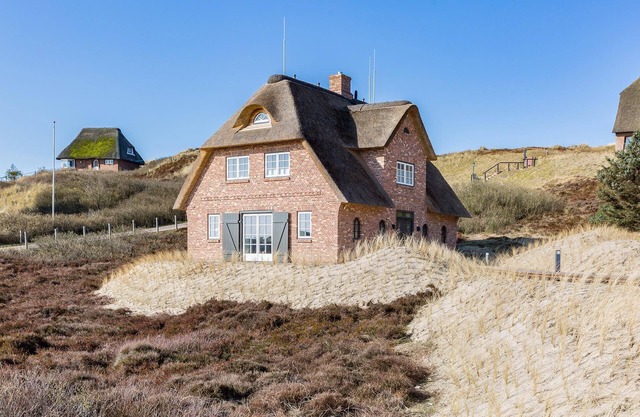 Einzelhaus Eingerichtet im Hochwertigen "beach House Stil"