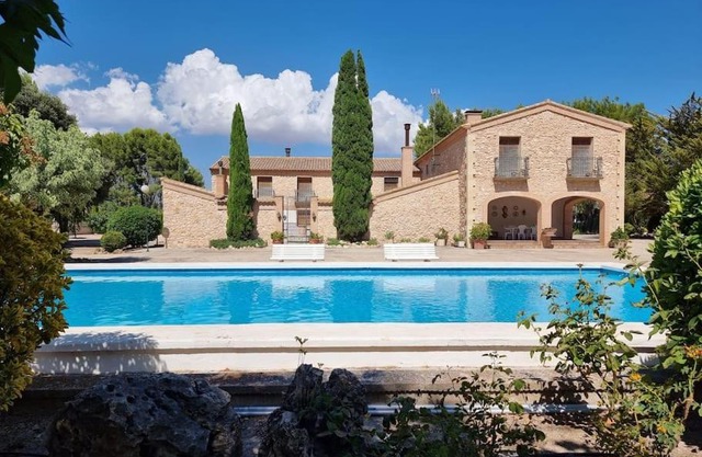 El Rulón, gran villa rural con piscina privada