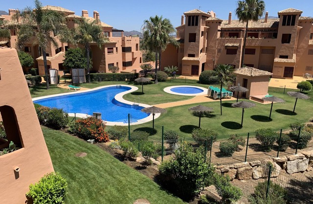 El Soto de Marbella P17 Phase 2b First Floor, FREE On-Site Facilities.