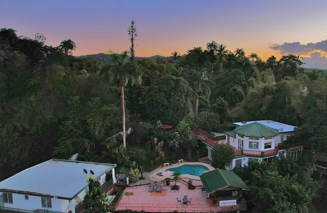 El Yunque Rainforest Villa with Pool, Outdoor Kitchen & View
