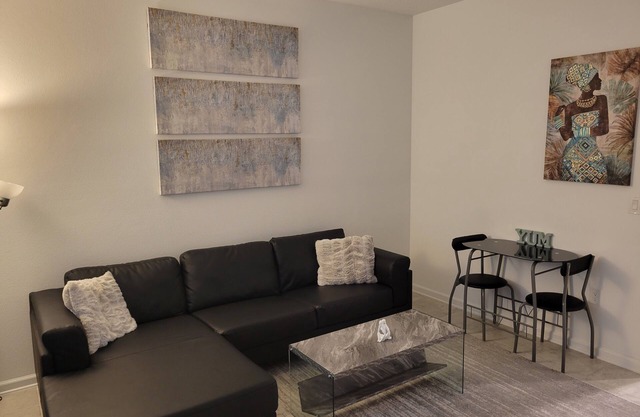Elegant 1 bedroom near Disney