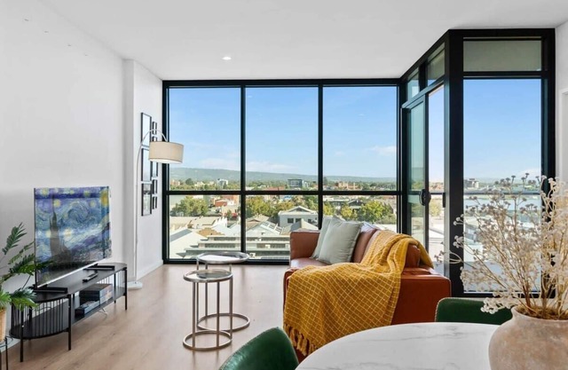 Elegant 1BR CBD Apt "Walkable&Wi-Fi&Attractions"