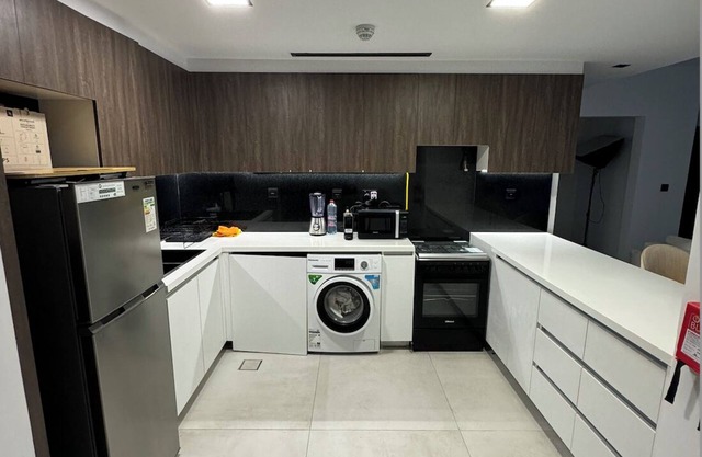 Elegant 2-Bedroom, 2-Bath Luxury Apartment in the Heart of JVC