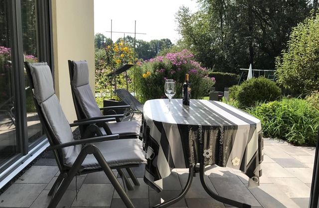 2-piéces confortables , dans la proximité du “Taunus', du Rhin, de Francfort