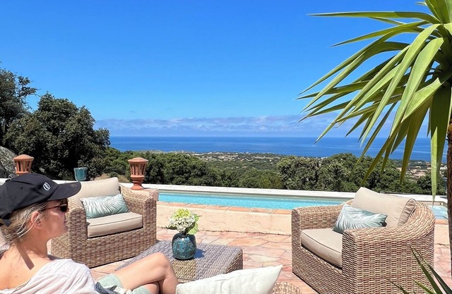 Elegant building of 270 m² in Corsica, with sea view, on two hectares of land.