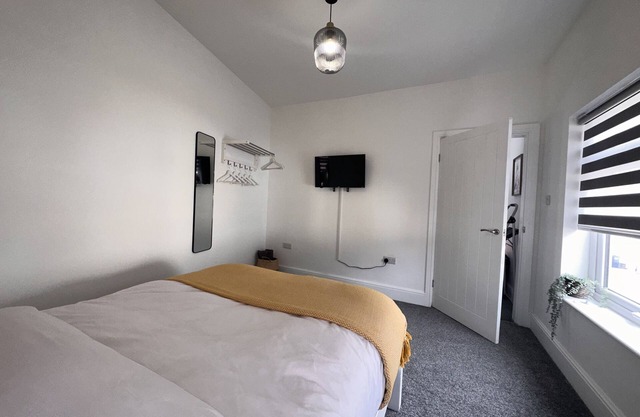 Confort-Maison-Salle de bain privée séparée-Vue sur Rue-Comfort Double 1