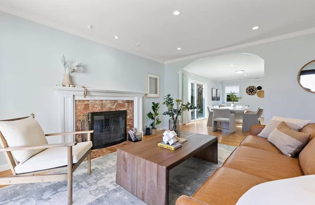 Elegant and Inviting Home in RWC