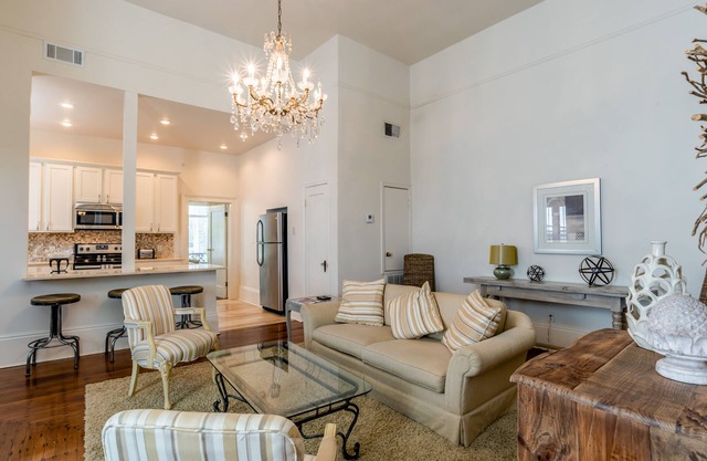 Appartement élégant et moderne dans Garden District