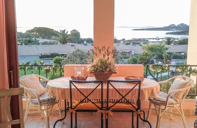 Appartement élégant-Vue splendide-Costa Smeralda-Baja Sardinia-Piscine