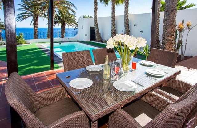 Elegant Costa Teguise Villa | Villa Amapola | 4 Bedrooms | Stunning Seaviews & Private Heated Pool