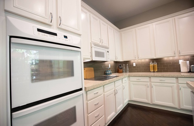 Elegant executive home to enjoy, 4br/4ba