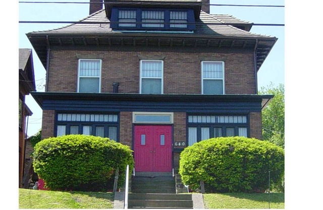 Maison familiale élégante - Olde Style vivant avec une touche contemporaine