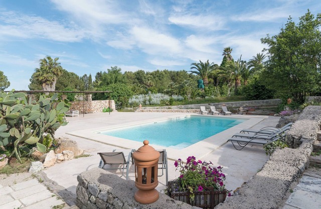 Ferme élégante avec piscine - Beahost