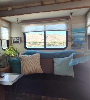 Elegant Fishers Riverfront Paradise Private Beach