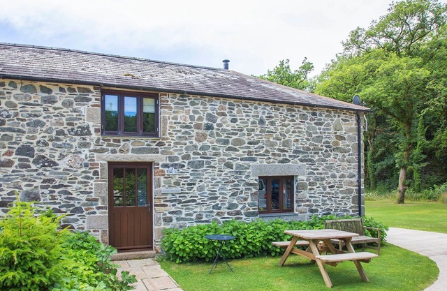 Elegant Holiday Home in Tavistock with Garden, Barbecue, Fireplace