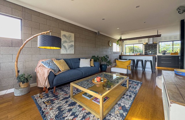 Elegant House Where you Call it Home in Northcote
