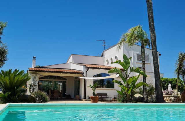 Elégante villa avec piscine dans le Salento