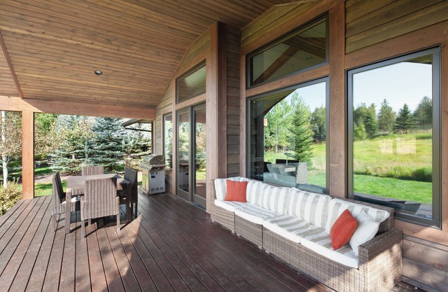 Elegant Lodge-Managed Home | Pool, Spa, Lakefront & Near Viking Creek Preserve