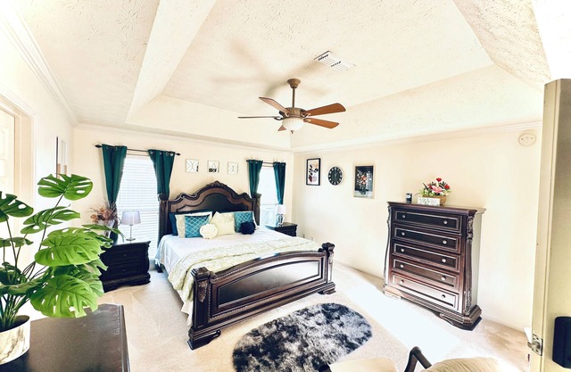 Elegant Master Suite w/ Walk-in Closet & Private Entry in Prime Location MGM!