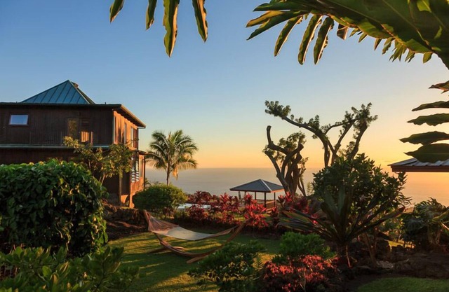 Elégant polynésienne Kona Coffee Estate Au Coeur de Holualoa-pied de la ville!