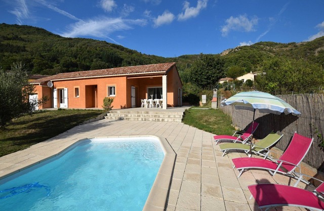 Élégante villa de retraite à Thueyts